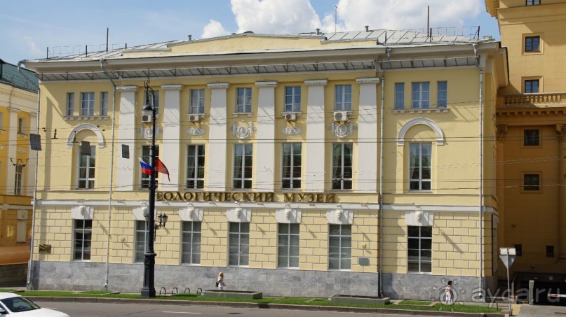 Манежная площадь - вторая по значимости площадь Москвы