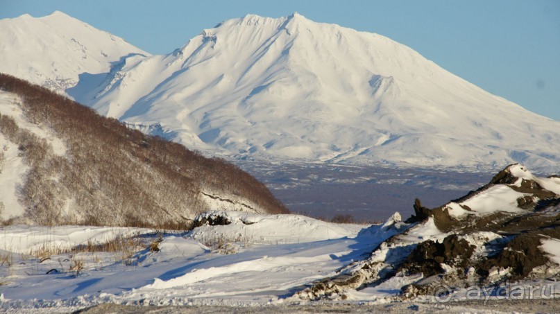 Стоят вулканы — там и тут!