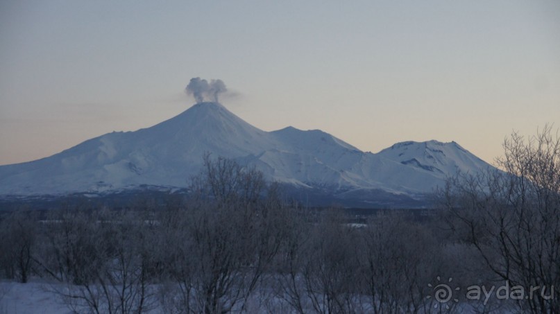 Стоят вулканы — там и тут!