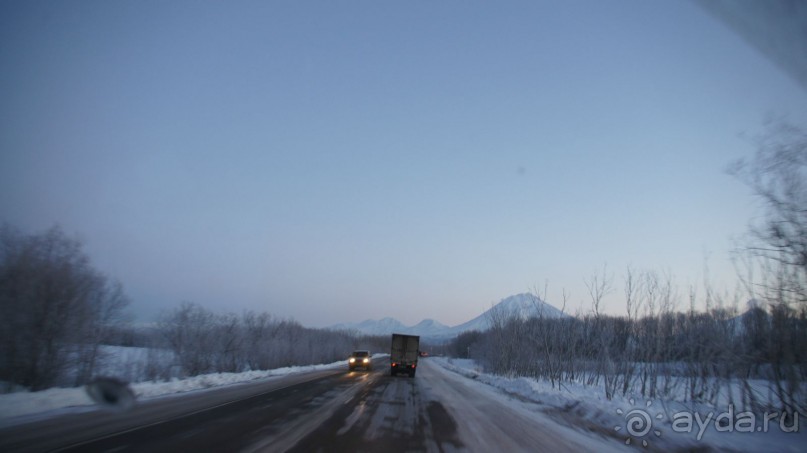 Стоят вулканы — там и тут!