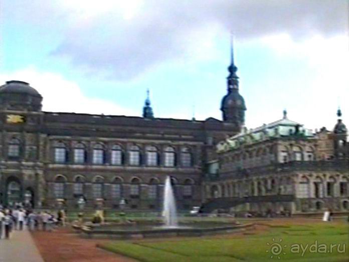 Впервые на машине в Германию с овчаркой Саксония и Дрезден