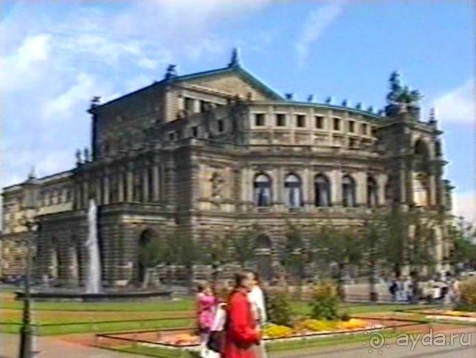 Впервые на машине в Германию с овчаркой Саксония и Дрезден