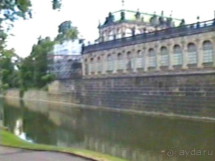 Впервые на машине в Германию с овчаркой Саксония и Дрезден