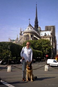 Наша машина доехала до Парижа! Первый экскурсионный день.