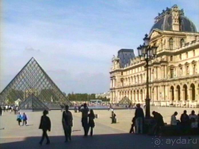 Наша машина доехала до Парижа! Первый экскурсионный день.