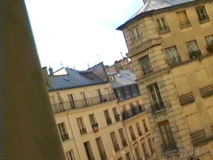 Наша машина доехала до Парижа! Первый экскурсионный день.