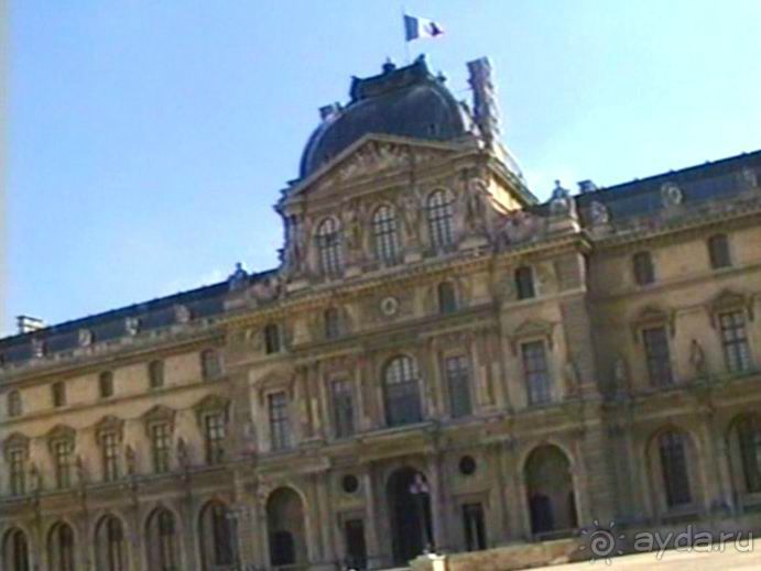Наша машина доехала до Парижа! Первый экскурсионный день.