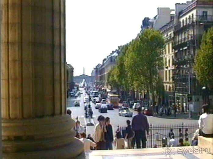 Наша машина доехала до Парижа! Первый экскурсионный день.