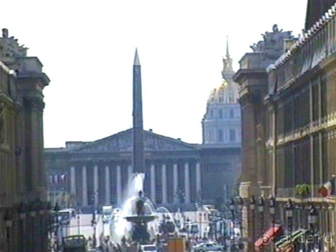 Наша машина доехала до Парижа! Первый экскурсионный день.