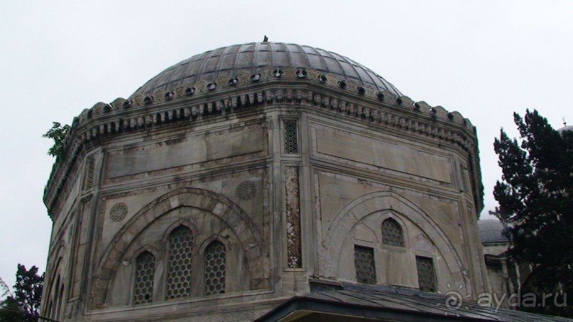 Мечеть Сулеймание - крупнейшая мечеть Стамбула