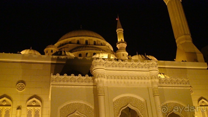 Эмираты в декабре: часть 3 -Прогулки по Шардже 