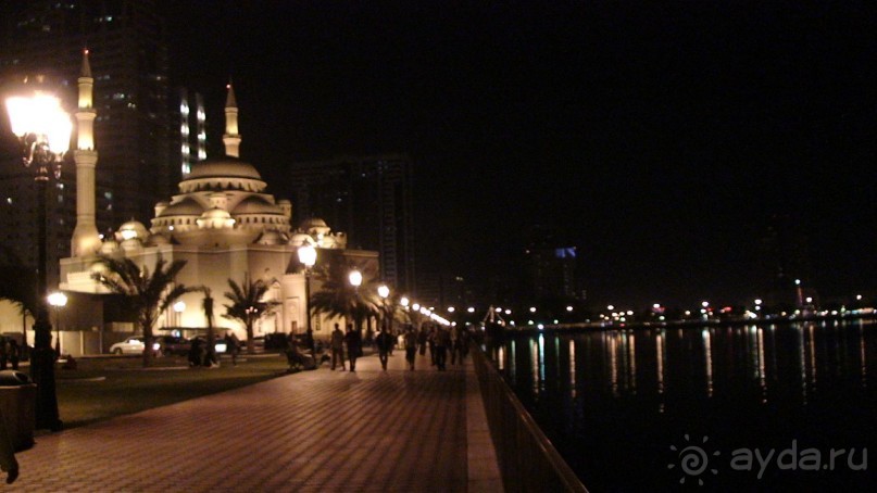 Эмираты в декабре: часть 3 -Прогулки по Шардже 