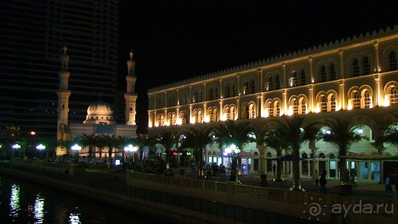 Эмираты в декабре: часть 3 -Прогулки по Шардже 