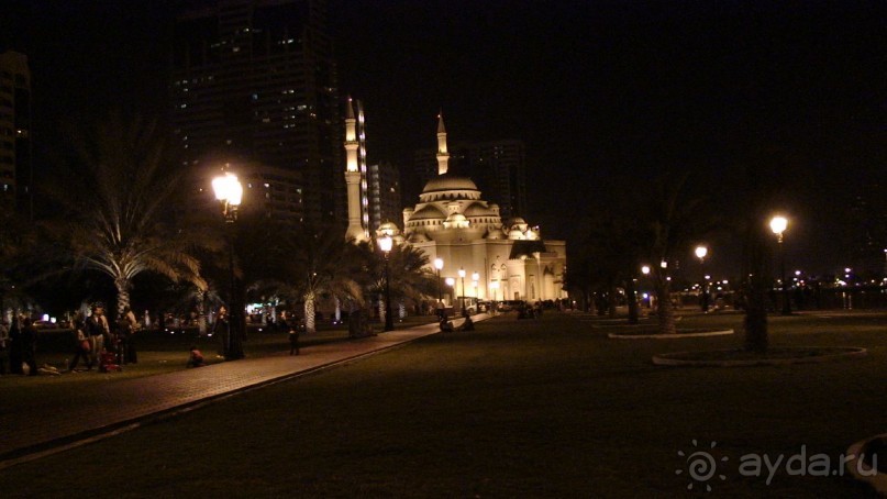 Эмираты в декабре: часть 3 -Прогулки по Шардже 