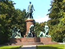 Впервые на машине в Германию с овчаркой: Берлин и обратная дорога домой