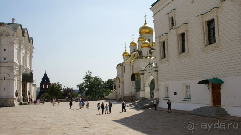 Соборная площадь Московского Кремля