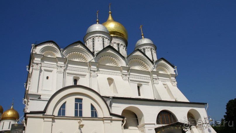 Соборная площадь Московского Кремля