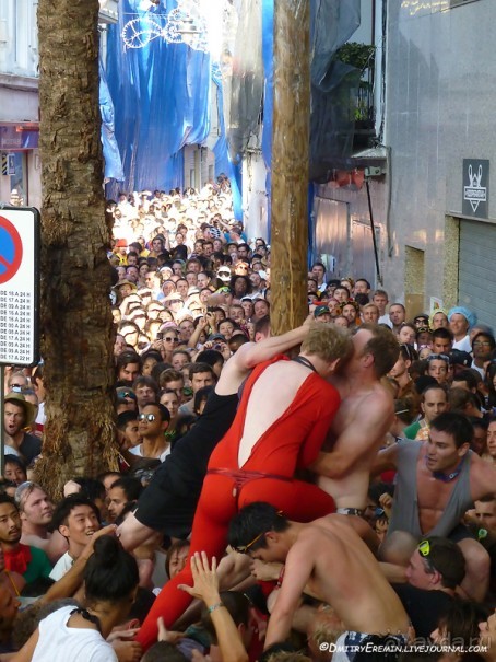 Ла Томатина: не помылишь — не залезешь! (Bunol, Spain)