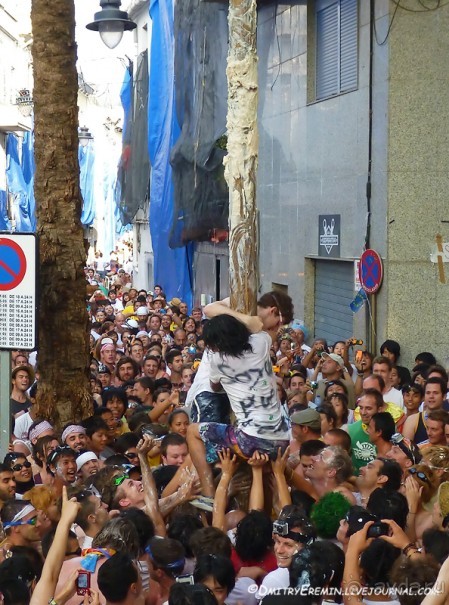 Ла Томатина: не помылишь — не залезешь! (Bunol, Spain)