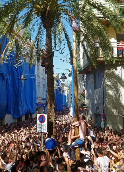 Ла Томатина: не помылишь — не залезешь! (Bunol, Spain)