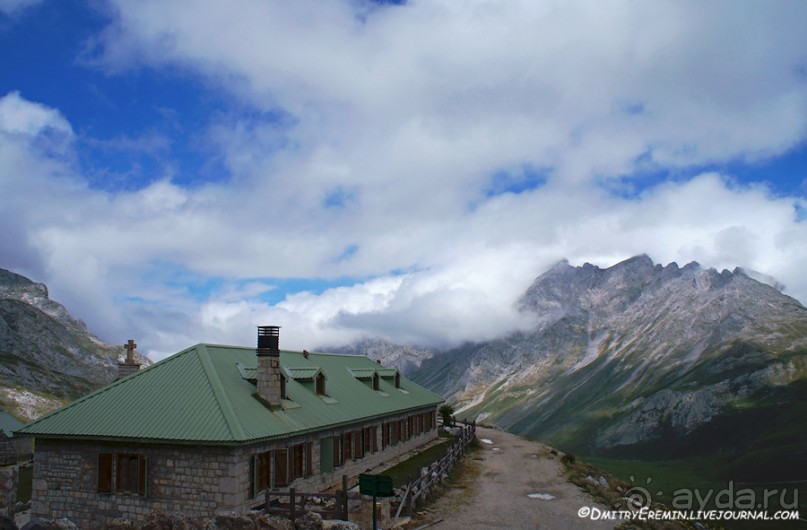 Туманная Астурия (Asturias, Fuente-de, Spain)