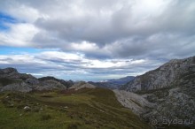 Столица Испанского королевства и горно-озёрный рай (Cangas de Onis, Spain)