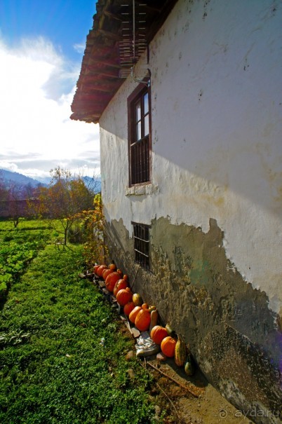 Столица Испанского королевства и горно-озёрный рай (Cangas de Onis, Spain)