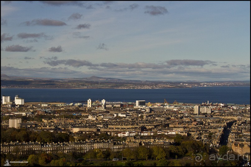 Эдинбург и инструкция о том, как полететь лоу-костом по цене бизнес-класса (Edinburgh, Scotland)