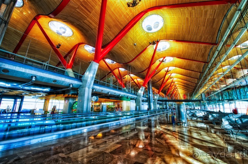 Покорение Америки. Часть 2. День 1. Ночевка в Барахасе (Barajas, Spain)