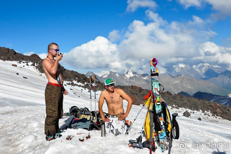Эльбрус, часть 3: Бочки и Валера (Gara-Bashi, Russia)