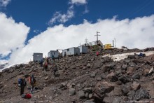 Эльбрус, часть 3: Бочки и Валера (Gara-Bashi, Russia)