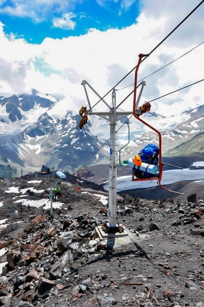 Эльбрус, часть 3: Бочки и Валера (Gara-Bashi, Russia)