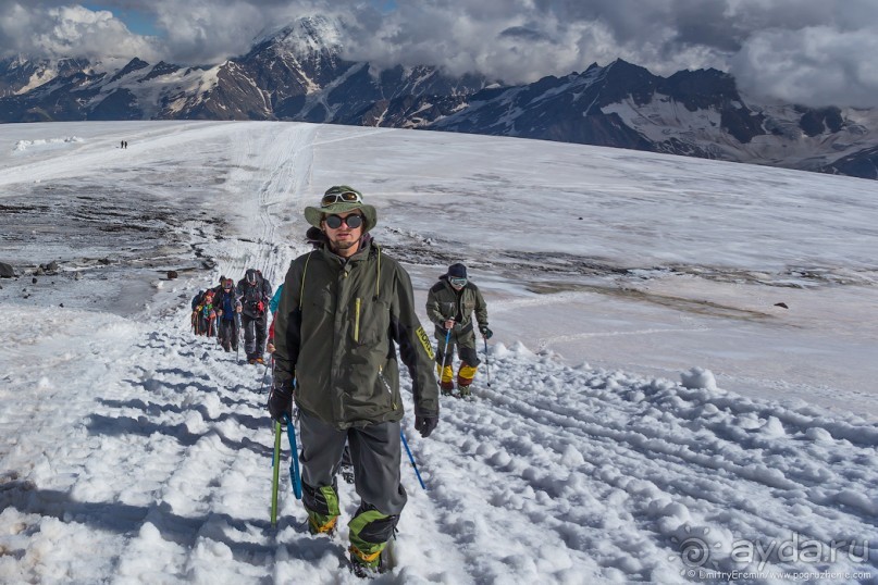 Эльбрус, часть 3: Бочки и Валера (Gara-Bashi, Russia)