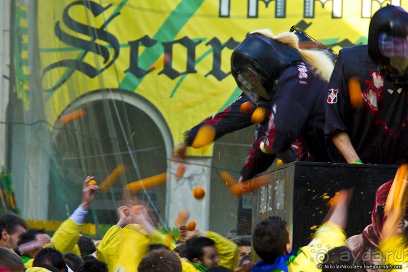 Апельсиновая бойня (Ivrea, Italy)