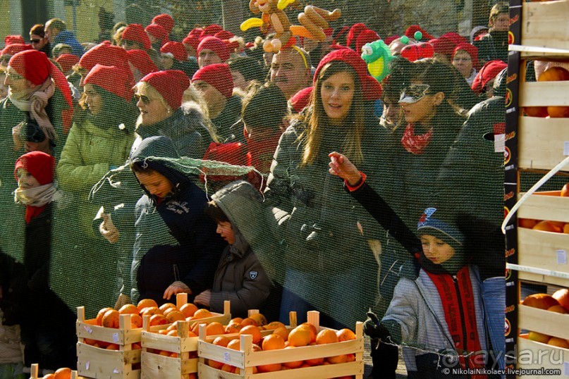 Апельсиновая бойня (Ivrea, Italy)