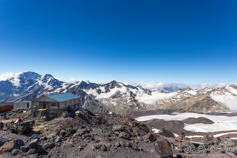 Эльбрус, часть 4: скалы Пастухова (Priyut 11, Russia)