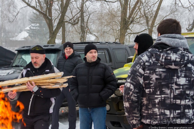 Укрощение Hummer’а: танцы на льду (Kommunarka, Russia)