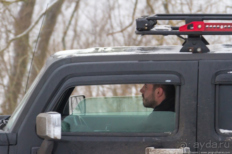 Укрощение Hummer’а: танцы на льду (Kommunarka, Russia)