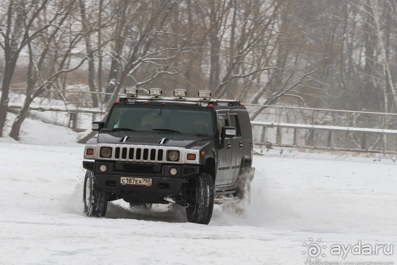 Укрощение Hummer’а: танцы на льду (Kommunarka, Russia)