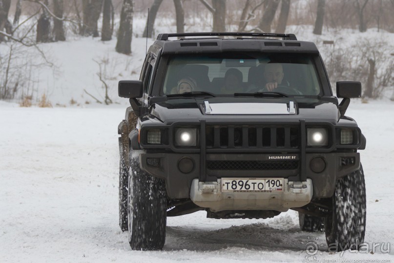 Укрощение Hummer’а: танцы на льду (Kommunarka, Russia)