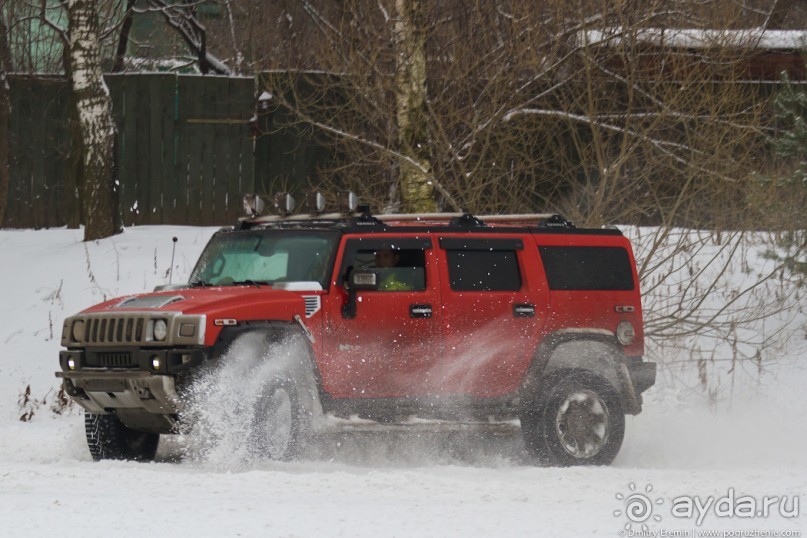 Укрощение Hummer’а: танцы на льду (Kommunarka, Russia)
