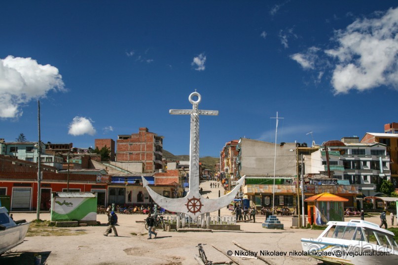 Покорение Америки. Часть 8. День 7: Cuzco — La Paz, дорога к миру (Copacabana, La Paz, Bolivia)