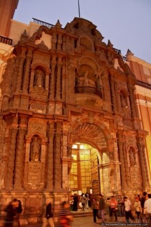 Покорение Америки. Часть 20. День 20+23: Военизированный рай (Lima, Peru)