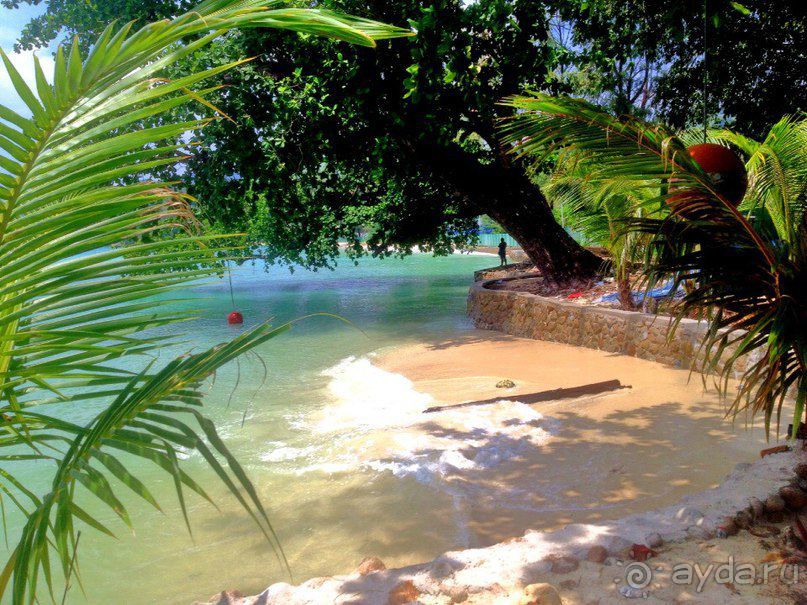 Замечательный отель! Отдыхали всей семьей в июле.