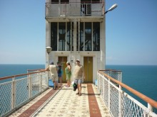 " С точки зрения оптимиста Пизанская башня не падает, а поднимается."