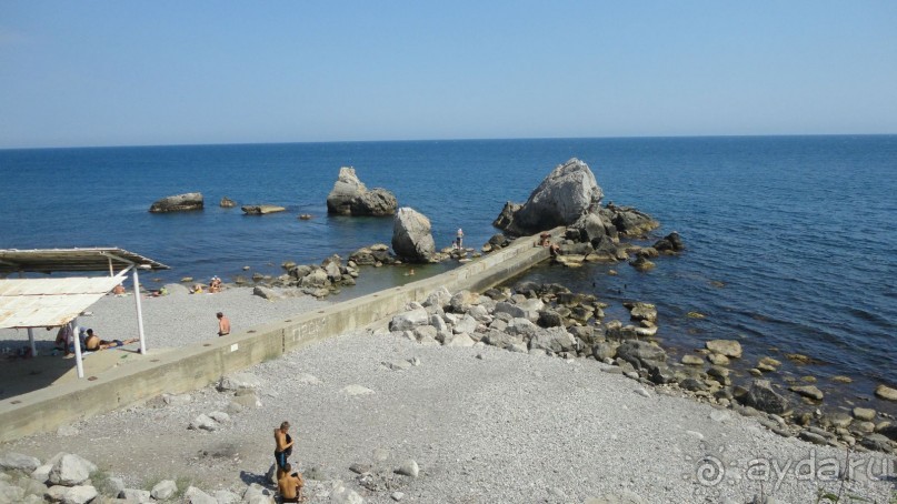 Пляж у Нарышкинских камней