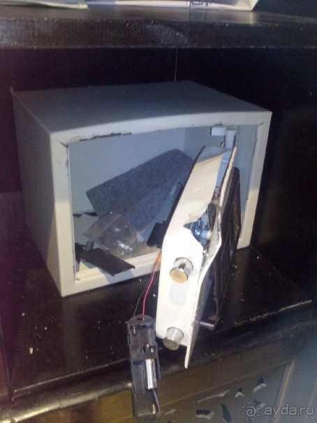 Как вскрывают сейф в отеле Джангл Аква парк в Хургаде