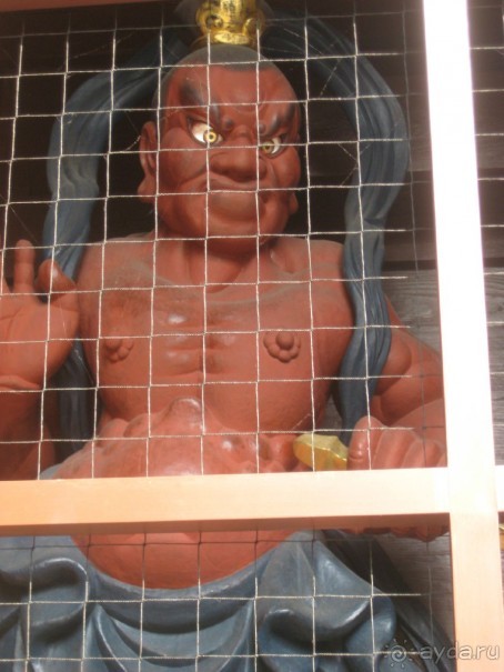 Япония.Большой Будда в Камакуре.