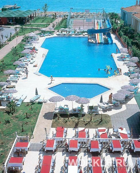 Отель Concordia Celes Hotel 5*