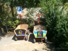 Бесплатная парковка..), как и впрочем все туалеты на территории зоопарка )